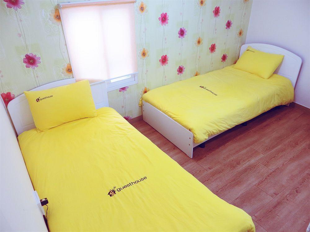 24 Guesthouse Edae 首爾 外观 照片